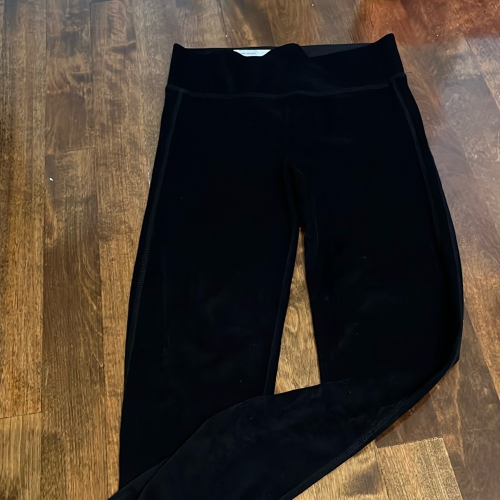 James Perse black velour leggings size 2
